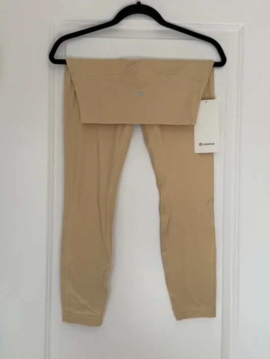 NWT Lululemon align hr pant 25” - Picture 3 of 3